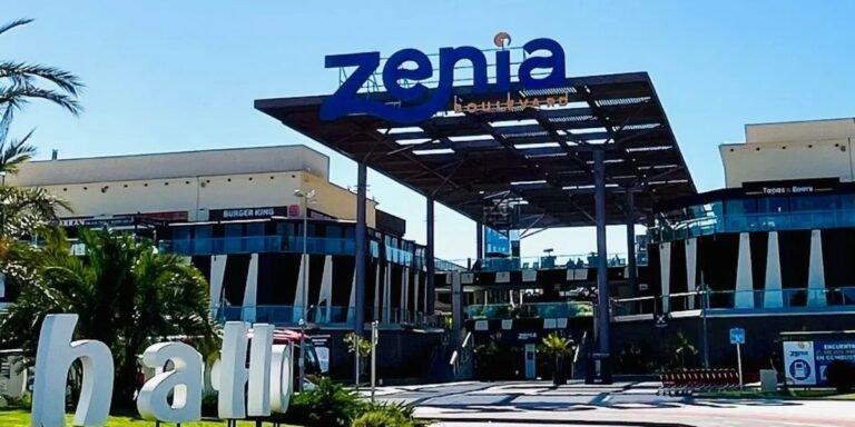 La Zenia Boulevard